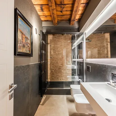 Exclusive Academy House Апартаменты Модена