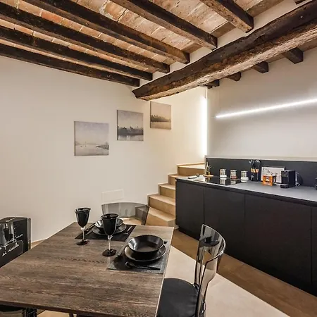 Exclusive Academy House Апартаменты Модена