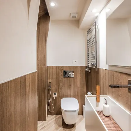 Appartamento Exclusive Academy House