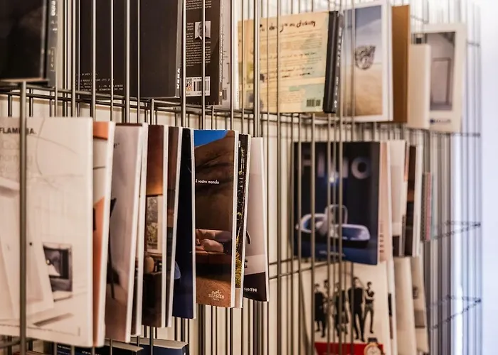 Exclusive Academy House * مودينا