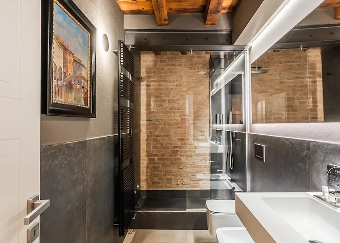 Exclusive Academy House شقة مودينا